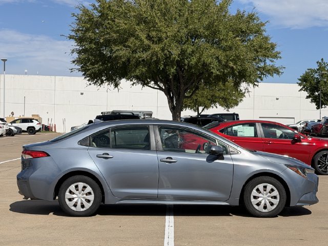 Used 2020 Toyota Corolla L FWD image 3