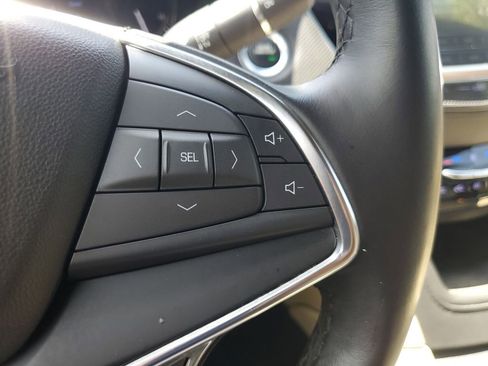 Used 2019 Cadillac XT5 Luxury image 28
