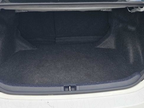 Used 2016 Toyota Corolla L FWD image 20