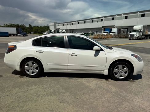 Used 2007 Nissan Altima 2.5 S FWD image 6