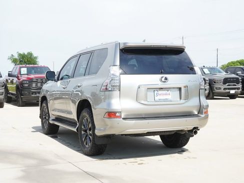 Used 2023 Lexus GX 460 Premium AWD/4WD image 7