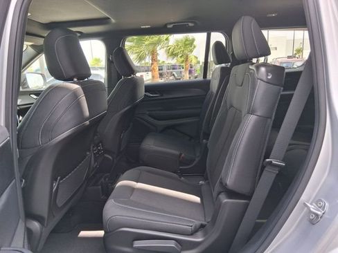 New 2026 Jeep Grand Cherokee L 2WD image 21