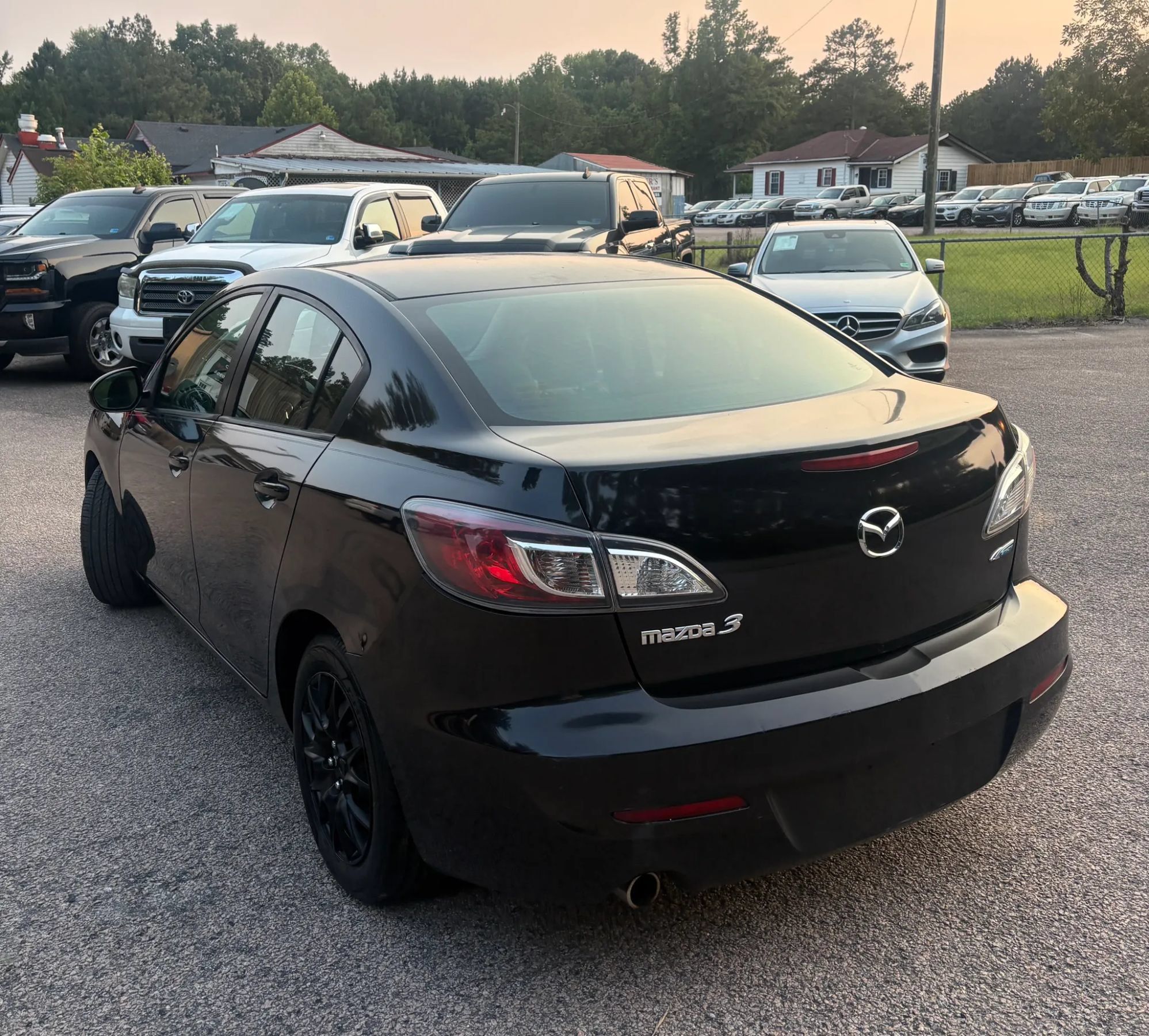 Used 2012 MAZDA MAZDA3 i Grand Touring FWD image 4