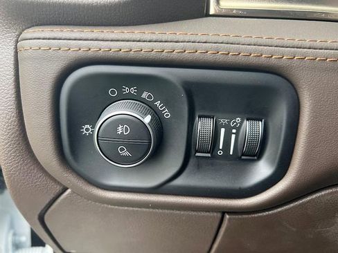 New 2025 RAM 3500 Longhorn image 18