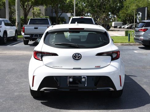 Used 2025 Toyota Corolla XSE FWD image 6