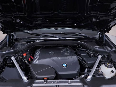 Used 2025 BMW X4 xDrive30i w/ Premium Package image 24