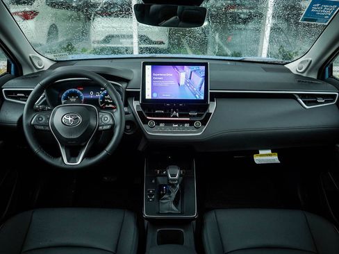 New 2026 Toyota Corolla Cross XLE image 14