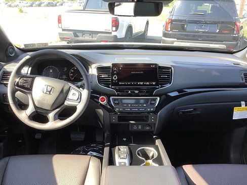 New 2026 Honda Ridgeline Black Edition image 13