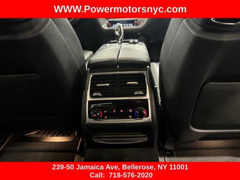 Used 2019 BMW 740e xDrive w/ Executive Package AWD/4WD image 31