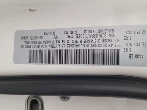 Used 2020 Jeep Compass Latitude FWD image 33