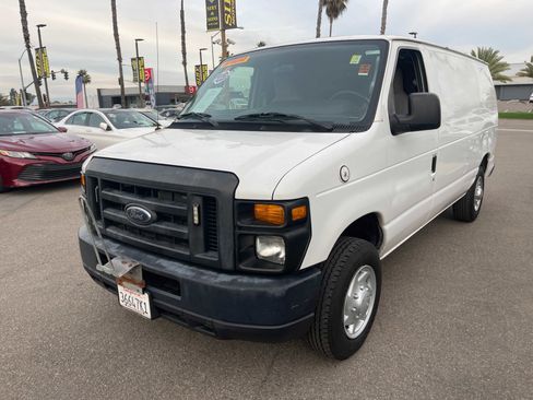 Used 2013 Ford E-150 and Econoline 150 image 7