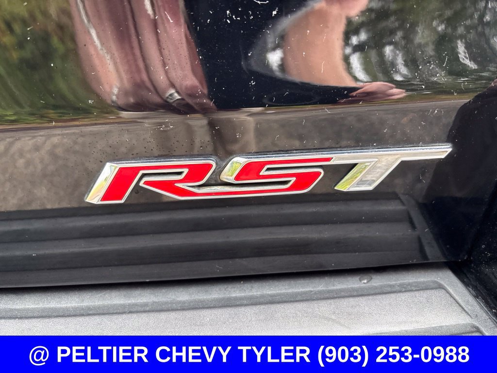 Used 2020 Chevrolet Suburban Premier w/ RST Edition AWD/4WD image 9