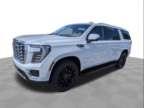 New 2026 GMC Yukon XL Denali AWD/4WD image 8