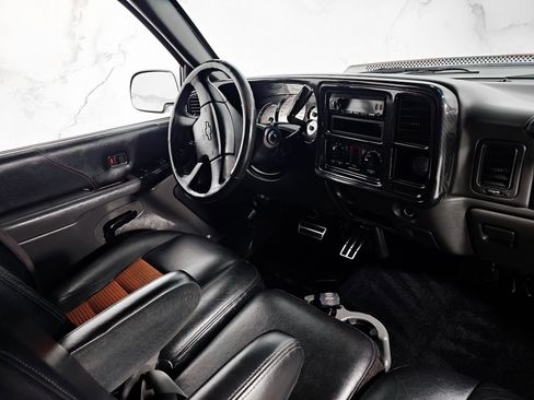 Used 2006 Chevrolet Silverado 1500 LS image 13