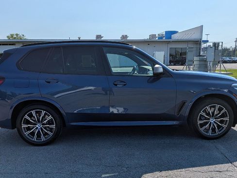 Used 2020 BMW X5 M50i w/ Premium Package AWD/4WD image 5