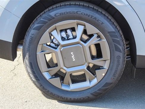 New 2026 Kia Carnival SX image 11