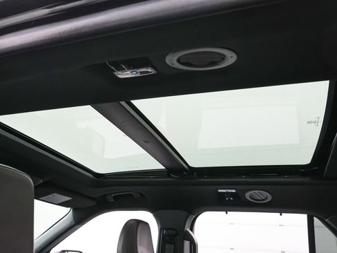 Certified 2025 Ford Explorer Platinum AWD/4WD image 23