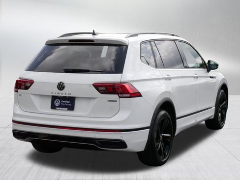 Certified 2023 Volkswagen Tiguan SE R-Line AWD/4WD image 6