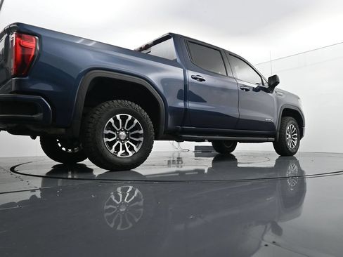 Used 2020 GMC Sierra 1500 AT4 w/ AT4 Premium Package AWD/4WD image 37
