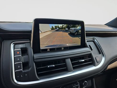 Used 2021 Chevrolet Tahoe Z71 AWD/4WD image 28