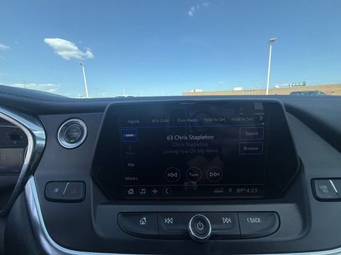 Used 2020 Chevrolet Blazer LT FWD image 13