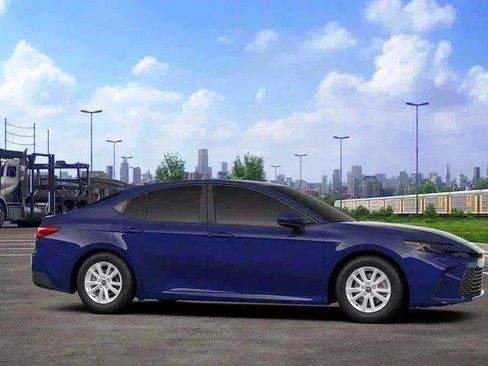 New 2026 Toyota Camry LE AWD/4WD image 13
