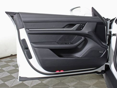 New 2026 Porsche Taycan image 16