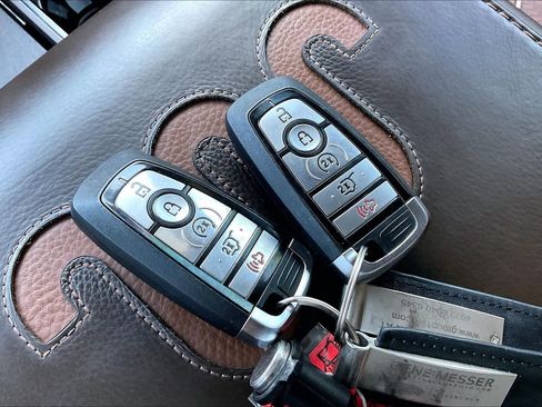 Used 2024 Ford Expedition Max King Ranch AWD/4WD image 15