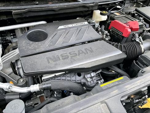 Used 2023 Nissan Rogue SV AWD/4WD image 33