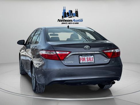 Used 2016 Toyota Camry SE image 7