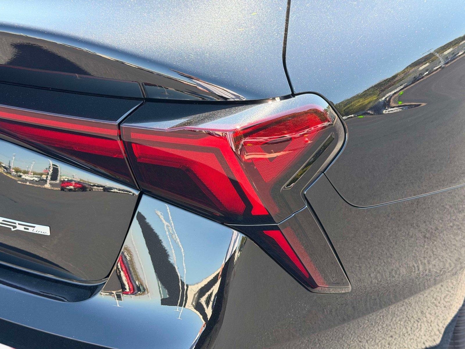 New 2027 Kia K5 GT-Line FWD image 6