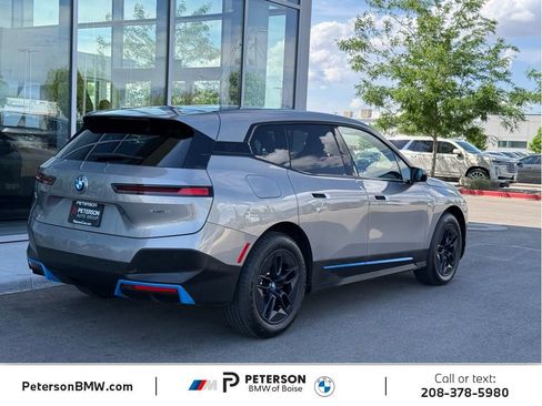 Used 2024 BMW iX xDrive50 w/ Convenience Package AWD/4WD image 5