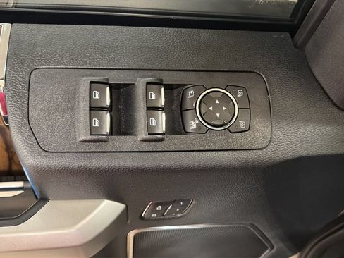 Used 2020 Ford F150 Lariat AWD/4WD image 15