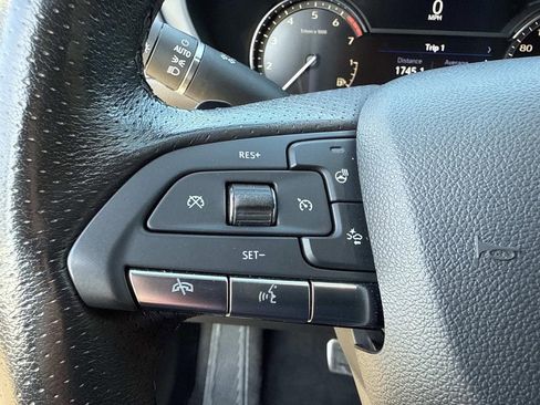 Certified 2023 Cadillac XT4 Sport image 30