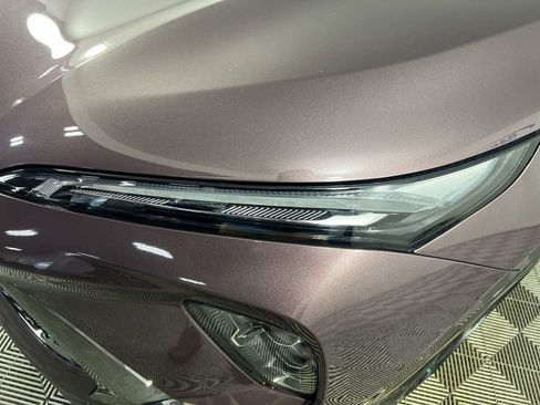 Certified 2024 Buick Envision Sport Touring AWD/4WD image 32