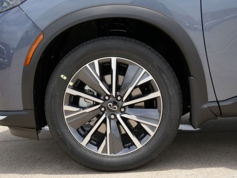 New 2027 INFINITI QX60 Luxe FWD image 26