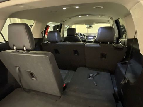 Used 2023 GMC Acadia Denali FWD image 18