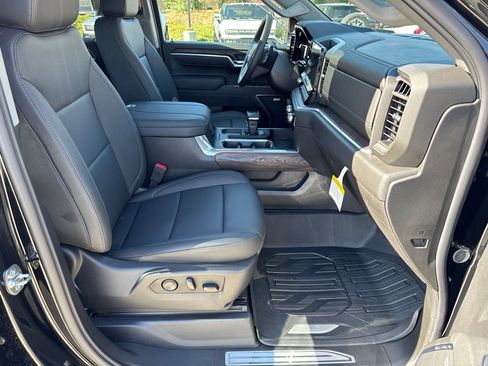 Used 2026 GMC Sierra 1500 SLT w/ SLT Premium Plus Package image 15