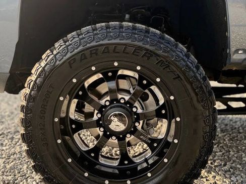 Used 2016 Chevrolet Silverado 2500 High Country w/ Duramax Plus Package image 13