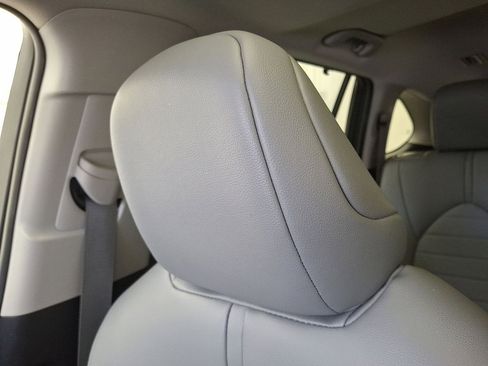 Certified 2023 Toyota Highlander XLE image 21