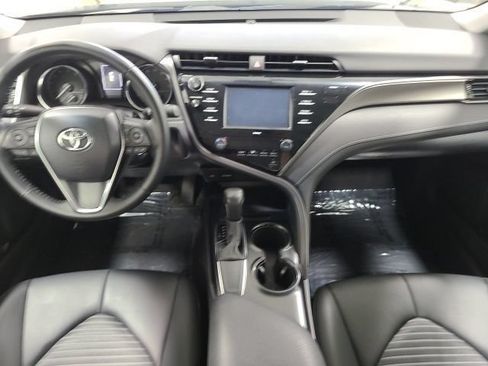 Certified 2020 Toyota Camry SE FWD image 21