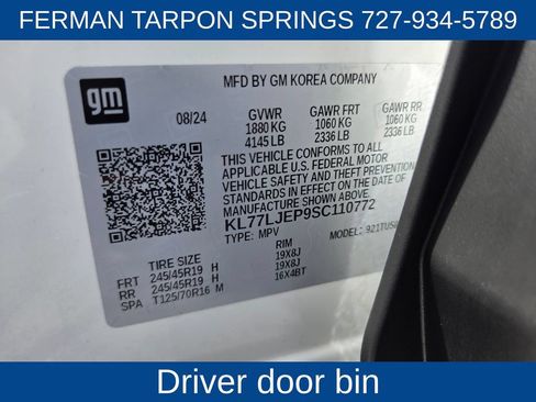 Used 2025 Chevrolet Trax RS w/ Sunroof Package FWD image 24
