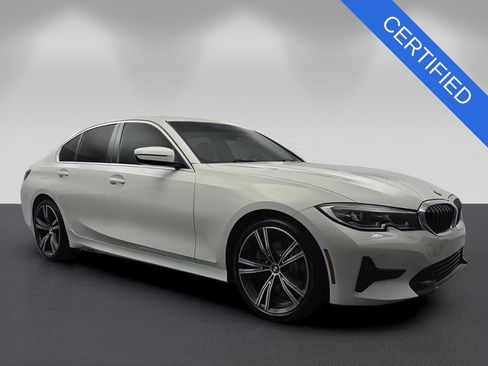 Certified 2022 BMW 330i Sedan w/ Premium Package RWD image 1