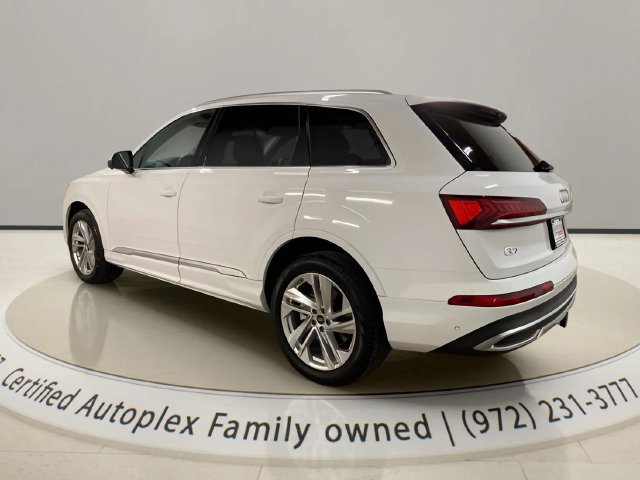 Used 2023 Audi Q7 2.0T Premium w/ Convenience Package AWD/4WD image 3