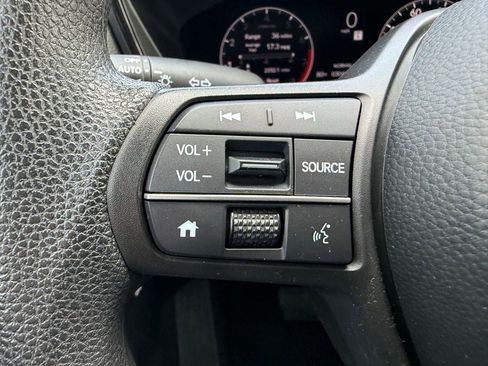 Used 2023 Honda CR-V EX image 13