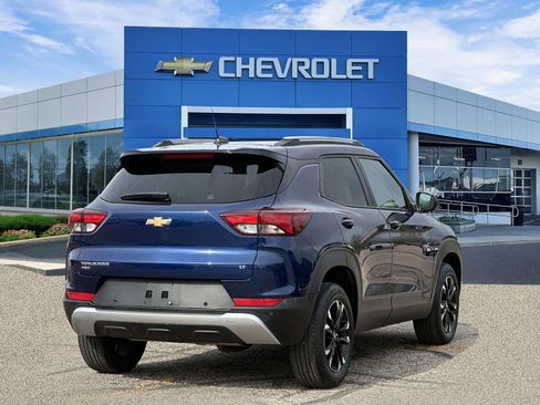 Certified 2023 Chevrolet TrailBlazer LT w/ Convenience Package AWD/4WD image 4