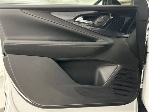 New 2026 Chevrolet Blazer EV LT image 15