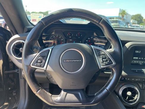 Used 2018 Chevrolet Camaro LT image 14
