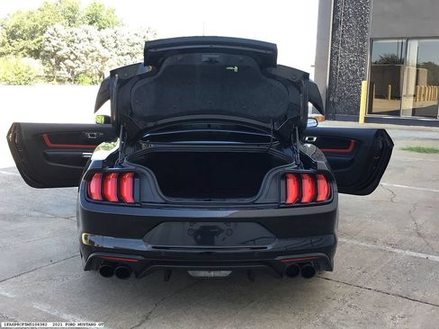 Used 2021 Ford Mustang GT Premium w/ GT Performance Package RWD image 10