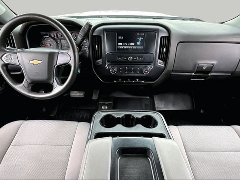 Used 2018 Chevrolet Silverado 2500 W/T w/ WT Convenience Package AWD/4WD image 15